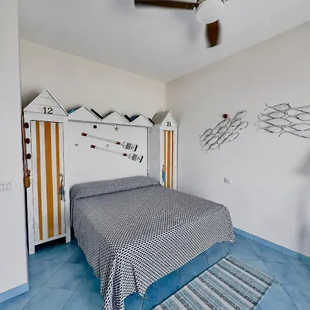 Rifugio Nel Blu Apartment